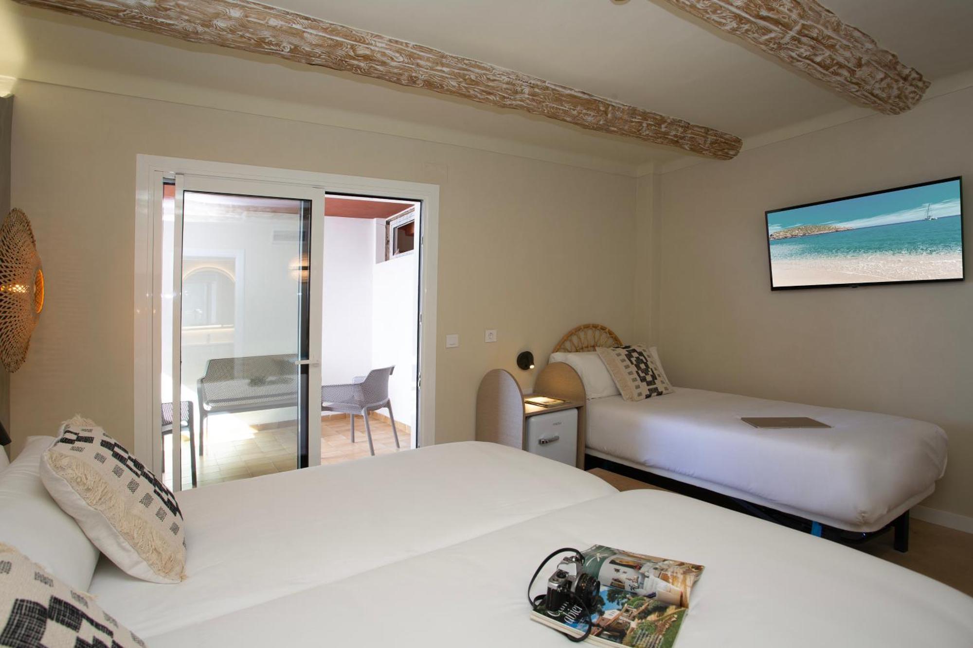 Hotel Casual Bahia Ibiza