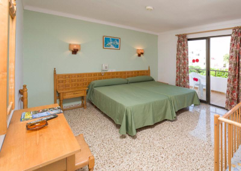 Hotel Casual Bahia Ibiza 3*